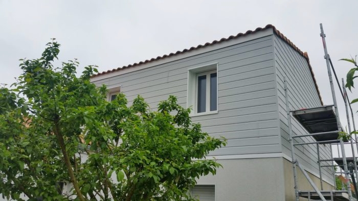 Construction extension maison en surélévation à Haute-Goulaine (44) - Vue 1